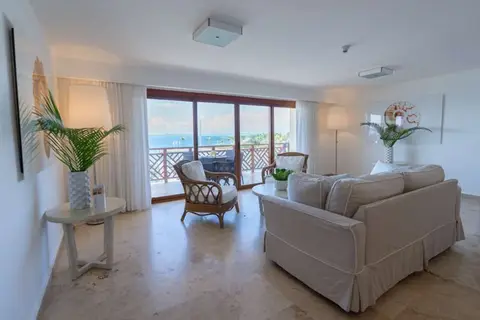 The Bannister Hotel & Yacht Club in Santa Bárbara de Samaná — foto 22