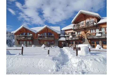 Hotel L'Ecrin des Neiges in Le Dévoluy
