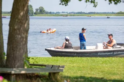 Vakantiepark Giethoorn foto 8