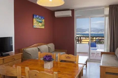 Aparthotel  Xon's Platja in Costa Brava — foto 23