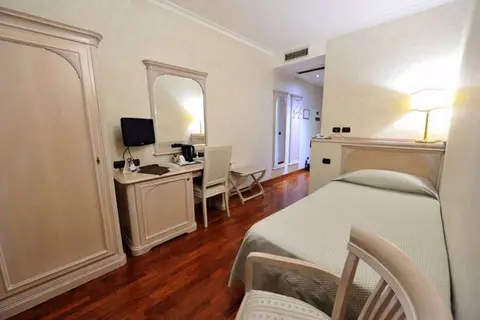 Hotel Roxy Plaza in Soave, foto 16