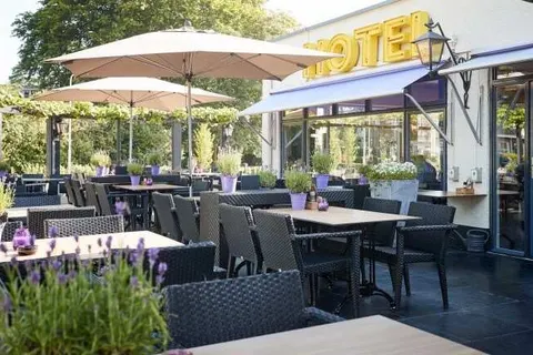 Van der Valk Hotel Hardegarijp-Leeuwarden foto 3