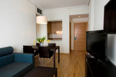 Aparthotel Compostela Suites in Madrid — foto 5