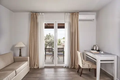 Sandy Beach Resort in Άγιος Γεώργιος — foto 12