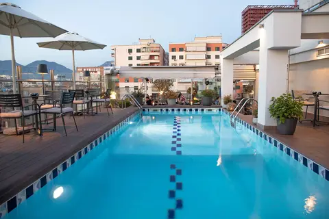 Hotel Mondial in Tirana