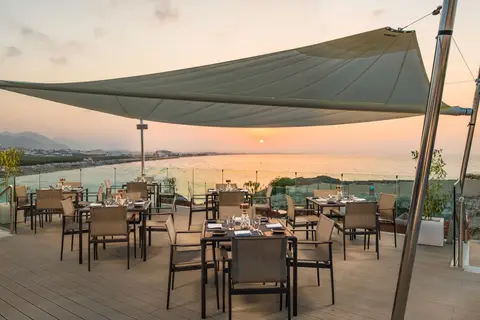 Crowne Plaza Muscat in Muskaatdruif — foto 2