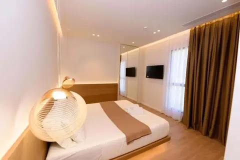 Mahoro Boutique Hotel in Vlorë — foto 6
