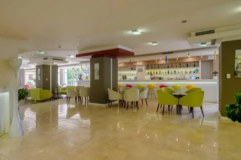 Madara Park Hotel in СПА център Ривиера Бийч — foto 11