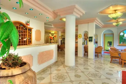 Hotel La Pergola & Villa Flavio in Casamicciola Terme — foto 7