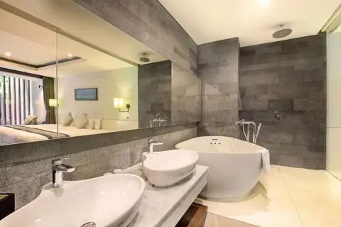 Watermark Hotel & Spa Jimbaran in Kuta Selatan — foto 3
