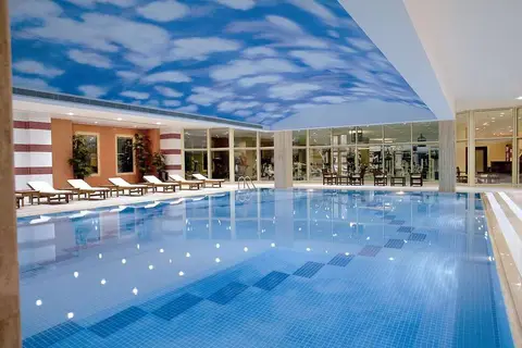 Hotel Grand Cevahir in Şişli — foto 13