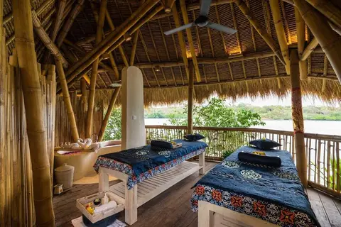 Menjangan Dynasty Resort in Gerokgak — foto 8