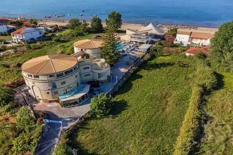Island Beach Resort in Δημοτική Ενότητα Λευκιμμαίων — foto 6