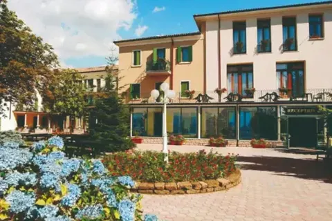 Vlieg-busreis Opera in Verona foto 1