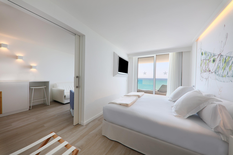 Iberostar Waves Bahia de Palma - adults only foto 35