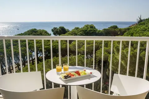 Hotel Ilunion Caleta Park in Sant Feliu de Guíxols — foto 24