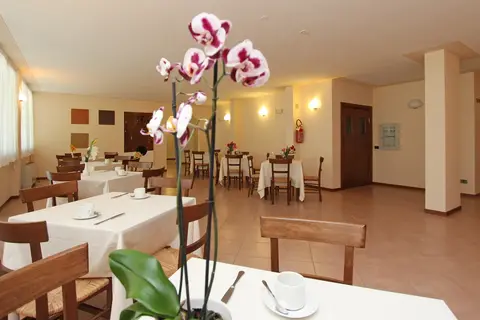 Hotel Garni Al Poggio in Tignale — foto 6
