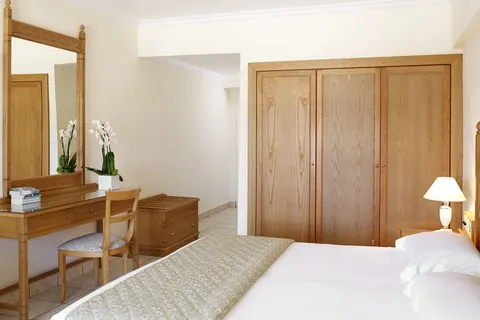 Hotel Mitsis Petit Palais Beach in Municipal Unit of Rhodes — foto 4