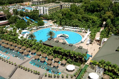 Delphin Botanik in Alanya