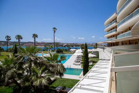 La Quinta By Wyndham Çeşme in Çeşme — foto 10