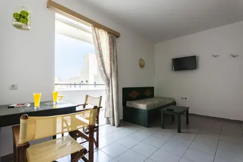 Happiness Apartments in Chersonissos