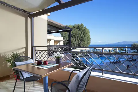 Avantis Suites in Αμάρυνθος — foto 6