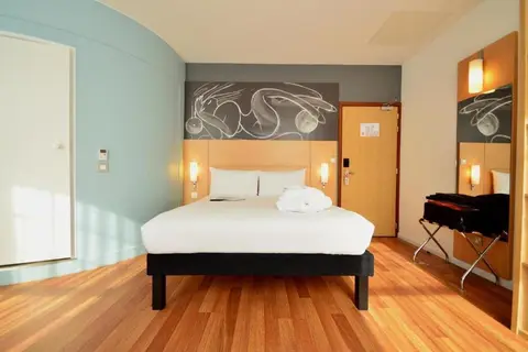 Hotel ibis Edinburgh Centre South Bridge - Royal Mile in Edinburgh — foto 23