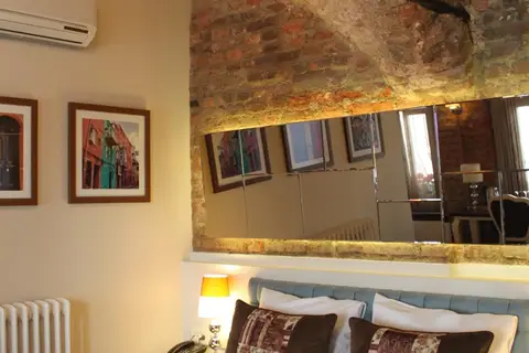 Collage Pera Hotel in Fatih — foto 12