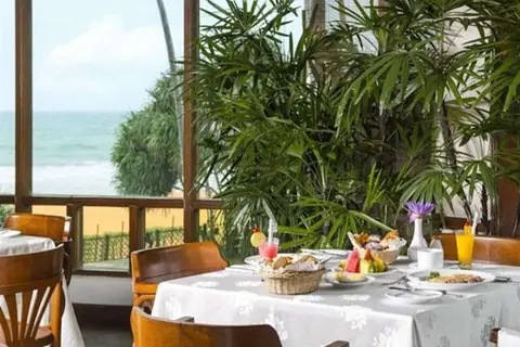 Tangerine Beach Hotel in Waskaduwa — foto 10