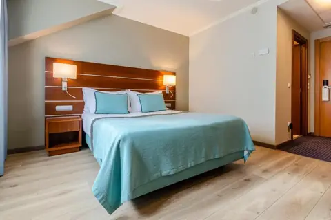 Turim Europa Hotel in Almada — foto 15