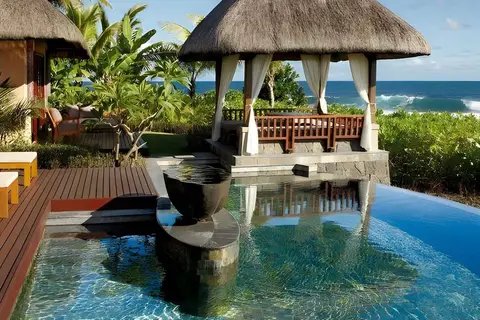 Shanti Maurice Resort & Spa in St Felix Public Beach, foto 15