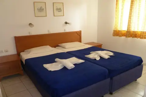 Costas & Chrysoula in Πλακιάς — foto 19