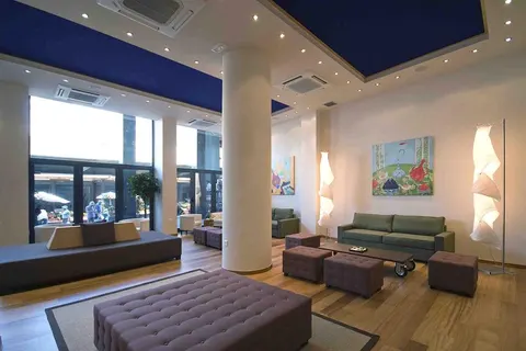 Athens Center Square foto 2