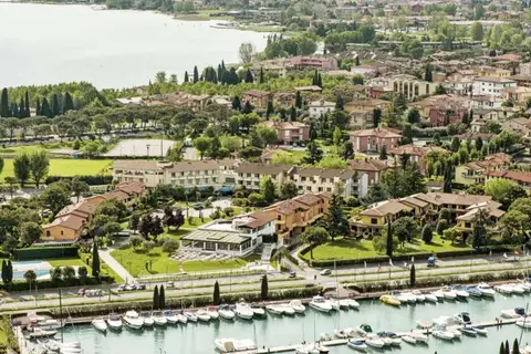 Hotel Du Parc in Sirmione — foto 9
