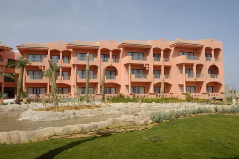Parrotel Aquapark Resort in Credit Agricole — foto 10