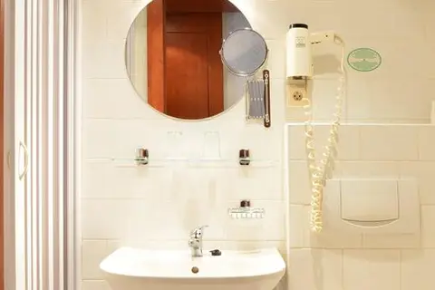 Olympik Hotel Tristar in Praag — foto 9