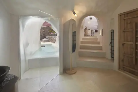 White Pearl Cavalieri in Δημοτική Ενότητα Θήρας — foto 30