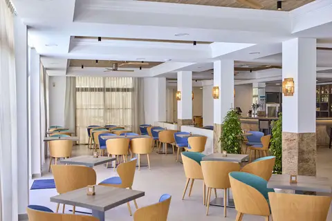 Universal Hotel Bikini in Sant Llorenç des Cardassar — foto 8