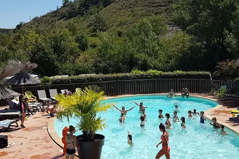 Camping Saint Amand in Laurac-en-Vivarais