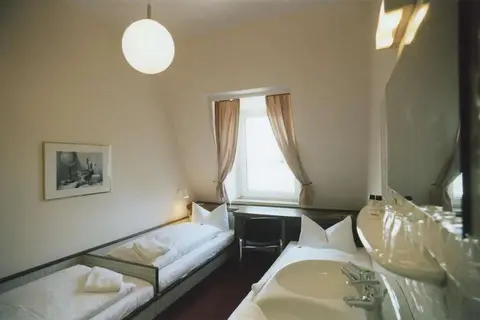 Hotel Jedermann in München — foto 11