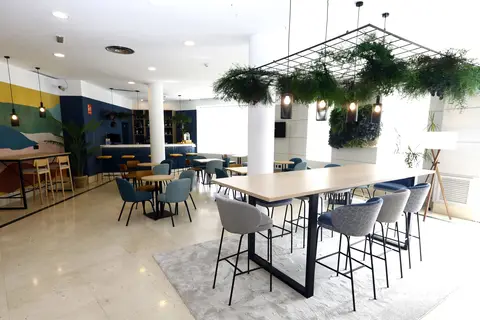 Travelodge Madrid Coslada Airport in Coslada — foto 22