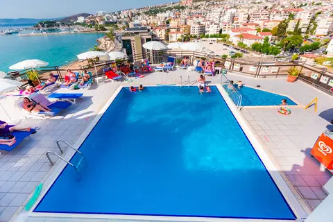 Derici in Kusadasi — foto 13