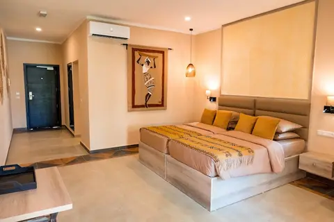 Bakadaji Hotel in Serrekunda — foto 13