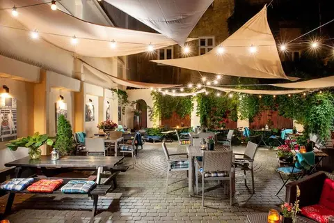 Spatz Aparthotel in Krakau — foto 11