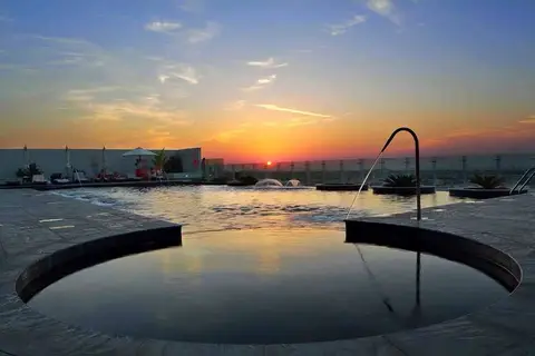 The Tower Plaza Hotel Dubai in Dubai — foto 10