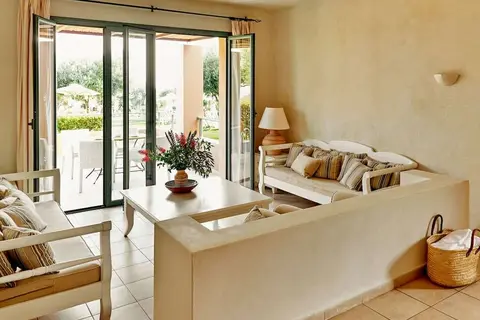 Village Heights Resort in Chersonisos Municipal Unit, foto 13