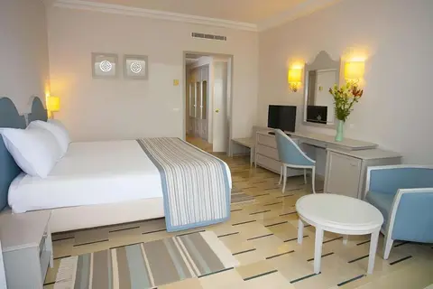 Iberostar Averroes in Decorative Pond — foto 6