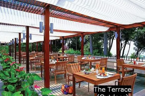 Sofitel Singapore Sentosa Resort & Spa in Singapore — foto 7