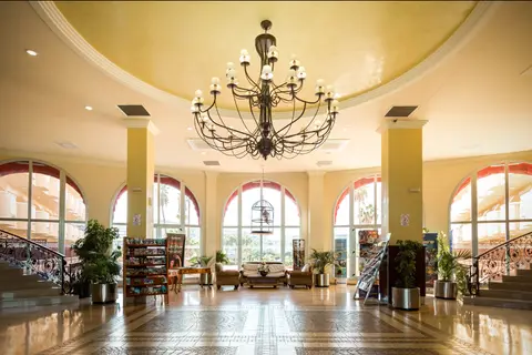 Ohtels la Hacienda in Vila-seca — foto 9