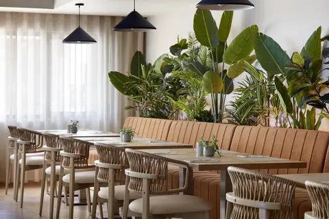 Dom José Beach Hotel in Quarteira — foto 30